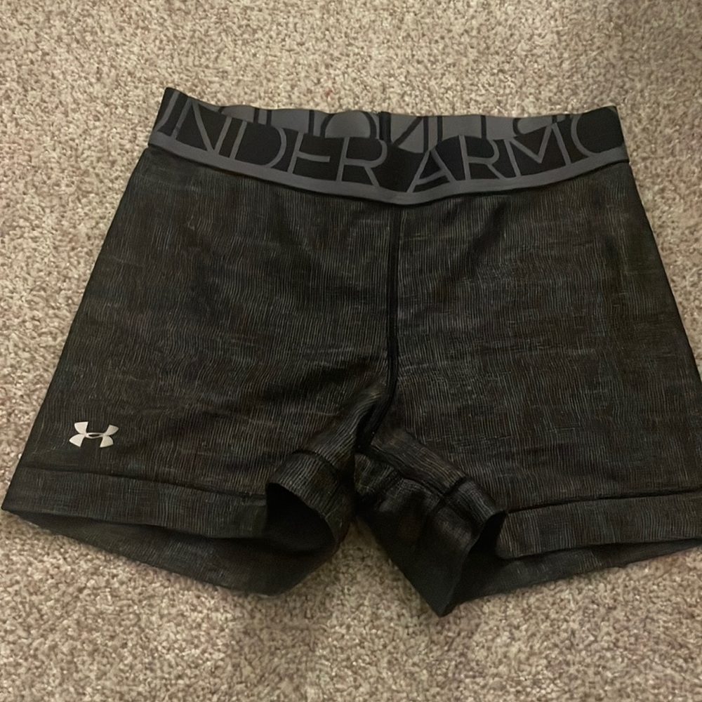 Grey under armor spandex